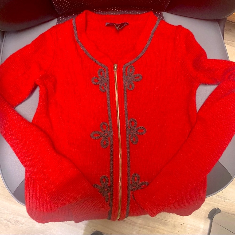 Red Zipper Cardigan/Light Jacket w/ Embellishments— Soft & Warm!!!